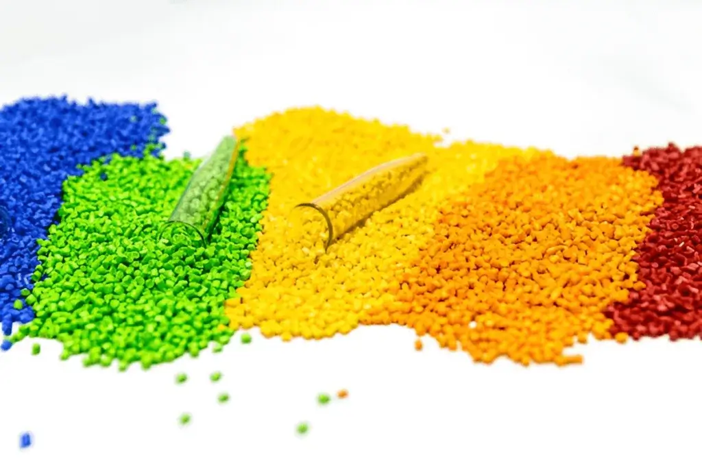 Pellets de plástico reciclado ecológicos